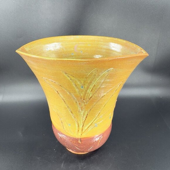 Vintage Oval Hand Made Studio Pottery Vase Etched RedWare Pottery Vessel Vase - Picture 15 of 16